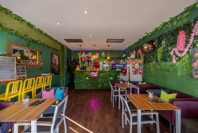 Komercyjne na sprzedaż w Costa Teguise, Teguise - 65 000 € (Ref: 9458465)