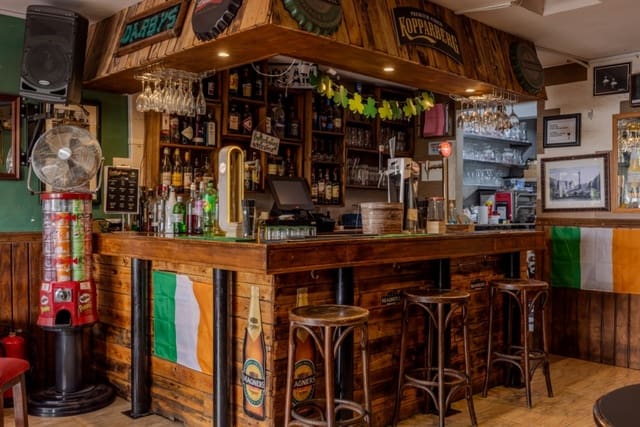 Kommersiell til salgs i Puerto del Carmen, Tías - € 80 000 (Ref: 9458466)