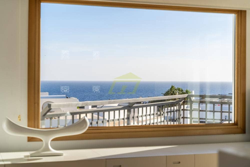 Chalet de 5 habitaciones en Puerto Calero en venta con piscina - 1.650.000 € (Ref: 9458469)
