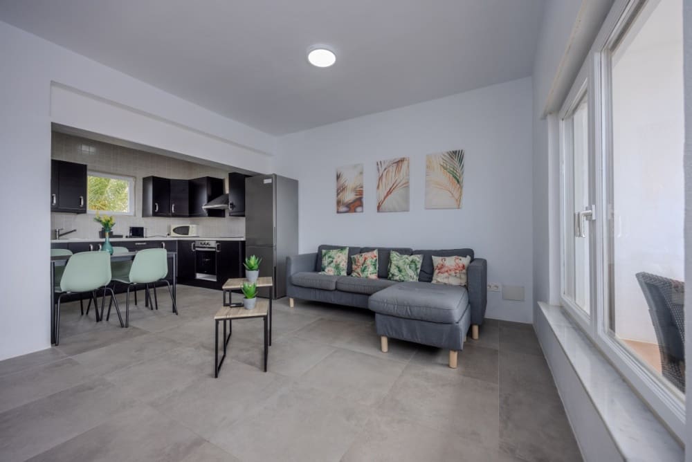 4 slaapkamer Villa te koop in Puerto Calero met zwembad - € 2.200.000 (Ref: 9458470)