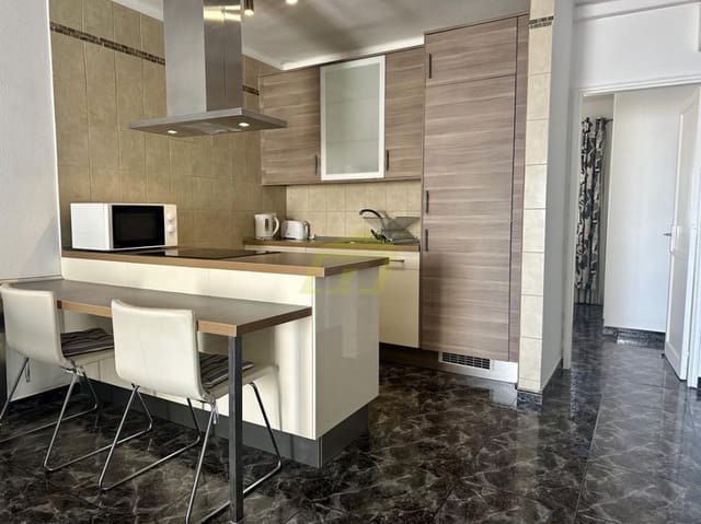 2 sypialnia Apartament na sprzedaż w Puerto del Carmen, Tías z basenem - 325 000 € (Ref: 9458471)