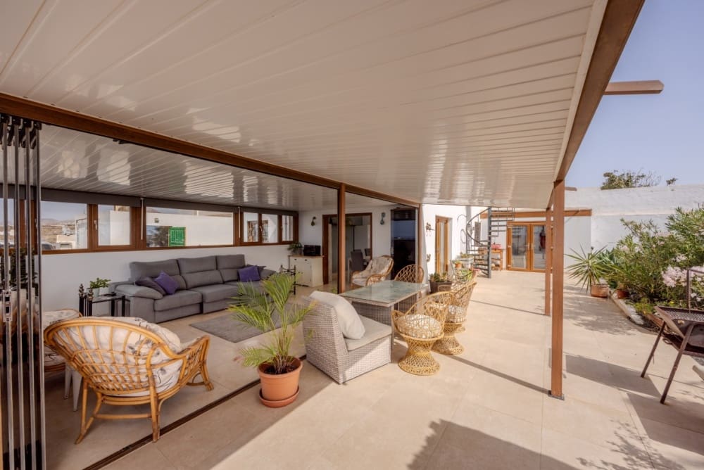 2 sypialnia Willa na sprzedaż w Guime - 350 000 € (Ref: 9458473)