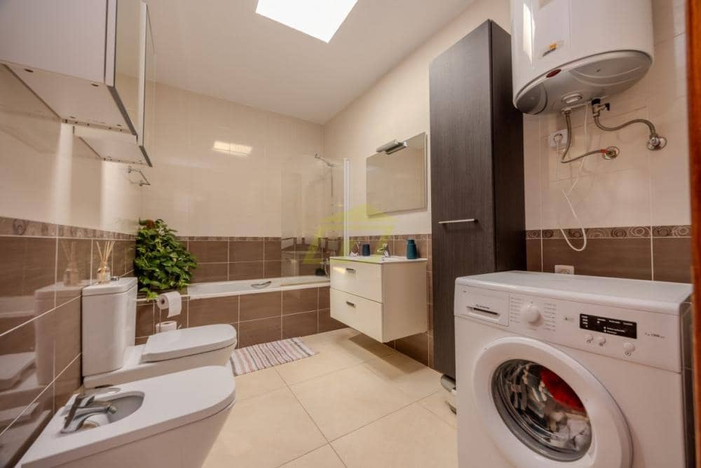 2 slaapkamer Villa te koop in Guime - € 350.000 (Ref: 9458473)