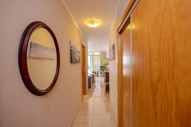 1 sypialnia Apartament na sprzedaż w Puerto del Carmen, Tías z basenem - 220 000 € (Ref: 9458474)