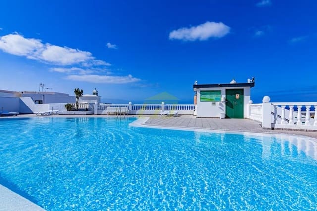 1 bedroom Apartment for sale in Puerto del Carmen, Tías with pool - € 199,000 (Ref: 9458474)