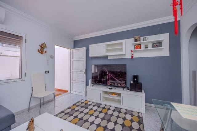 2 Zimmer Apartment zu verkaufen in Playa Honda, San Bartolomé - 279.000 € (Ref: 9458475)