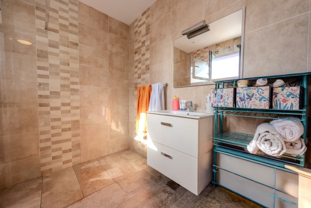 1 makuuhuone Huoneisto myytävänä paikassa Puerto del Carmen mukana uima-altaan - 229 950 € (Ref: 9458478)