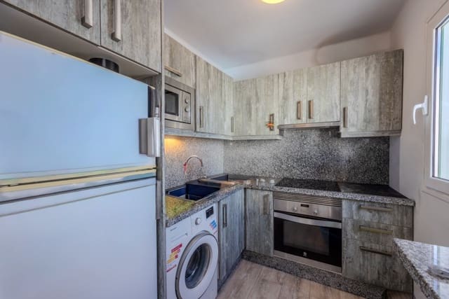 1 camera da letto Appartamento in vendita in Puerto del Carmen, Tías con piscina - 229.950 € (Rif: 9458478)