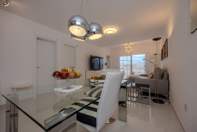 2 Zimmer Apartment zu verkaufen in Playa Honda, San Bartolomé mit Pool - 480.000 € (Ref: 9458479)