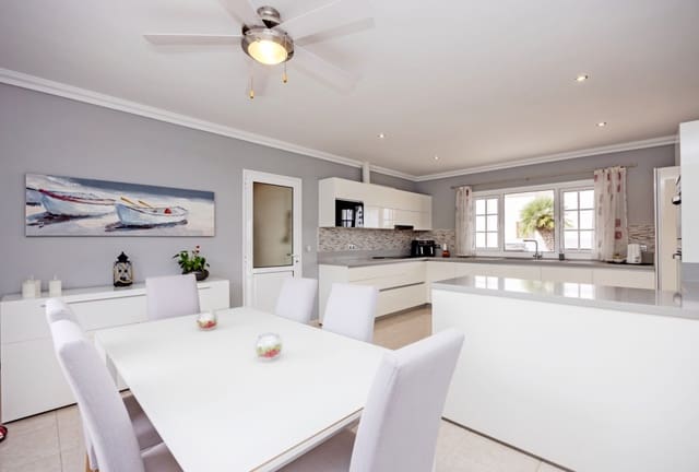 3 chambre Villa/Maison à vendre à Yaiza avec piscine - 565 000 € (Ref: 9458491)