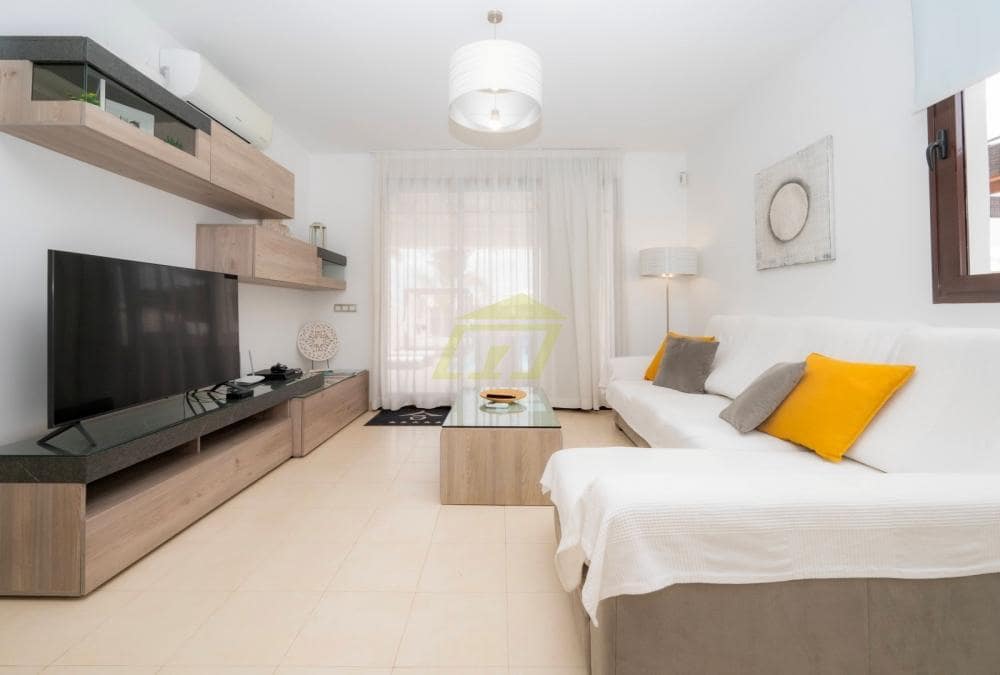 3 makuuhuone Huvila myytävänä paikassa Playa Blanca mukana uima-altaan - 597 500 € (Ref: 9458492)