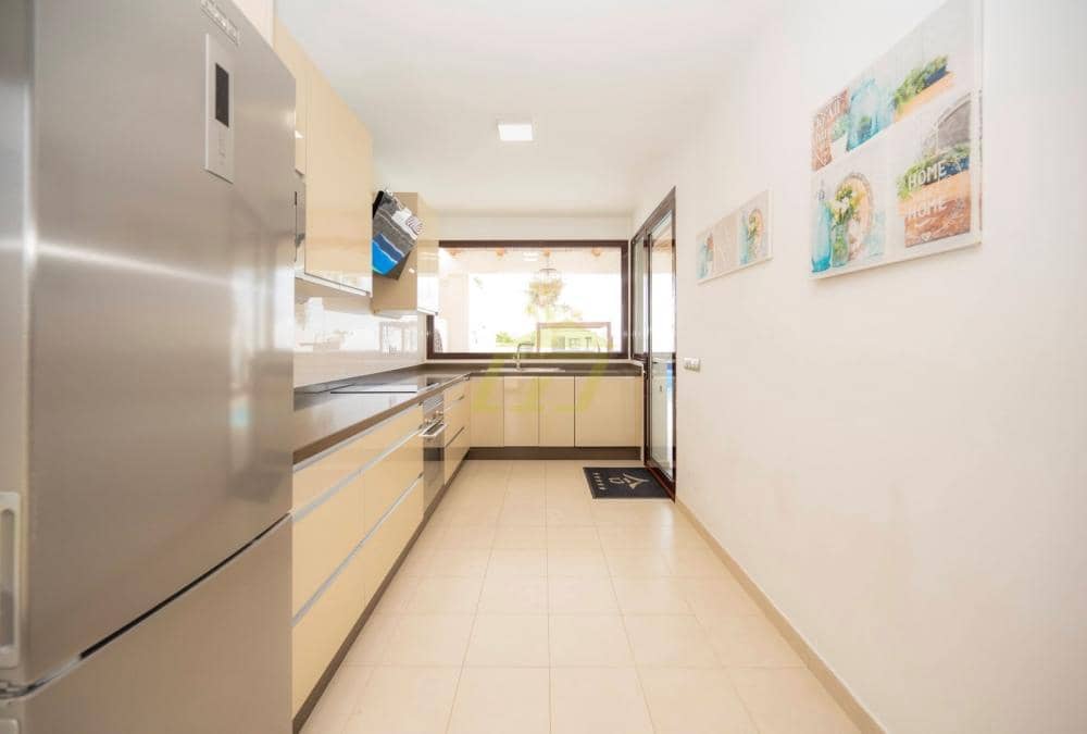 3 makuuhuone Huvila myytävänä paikassa Playa Blanca mukana uima-altaan - 597 500 € (Ref: 9458492)