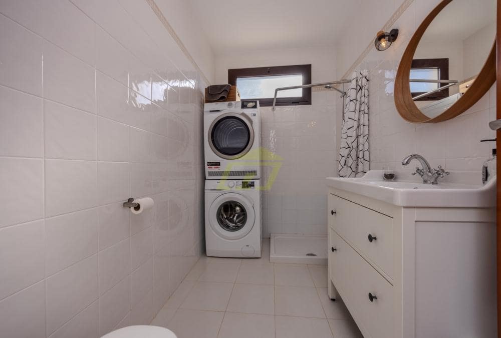 3 quarto Moradia para venda em Playa Blanca com piscina - 520 000 € (Ref: 9458493)