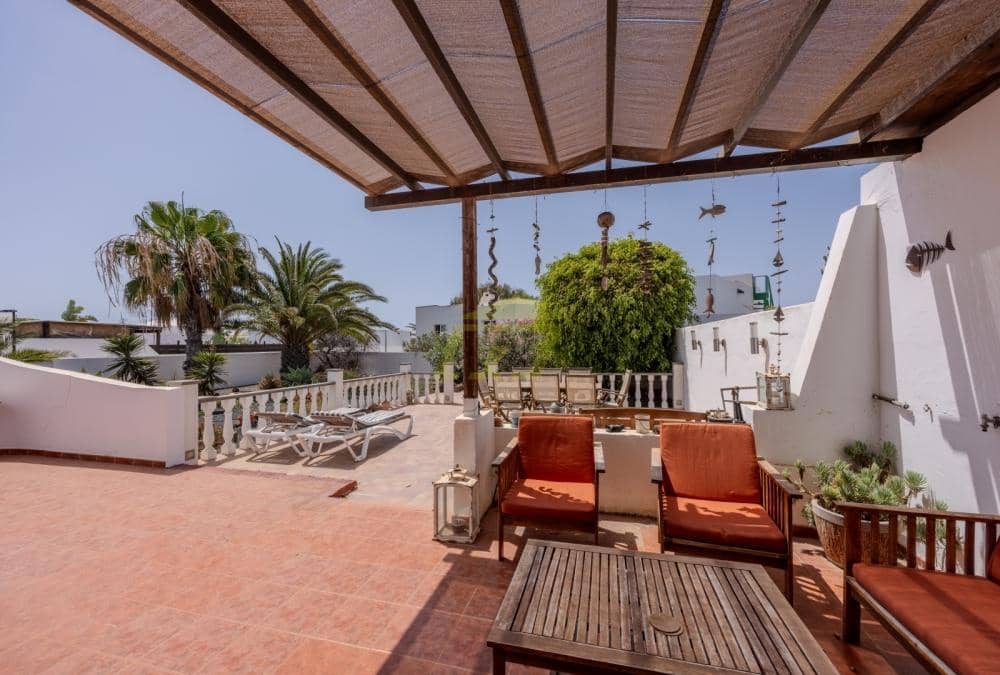 2 soverom Villa til salgs i Playa Blanca - € 390 000 (Ref: 9458494)