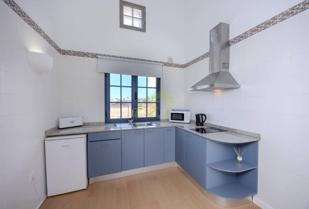 2 soverom Bungalow til salgs i Playa Blanca med svømmebasseng - € 275 000 (Ref: 9458497)