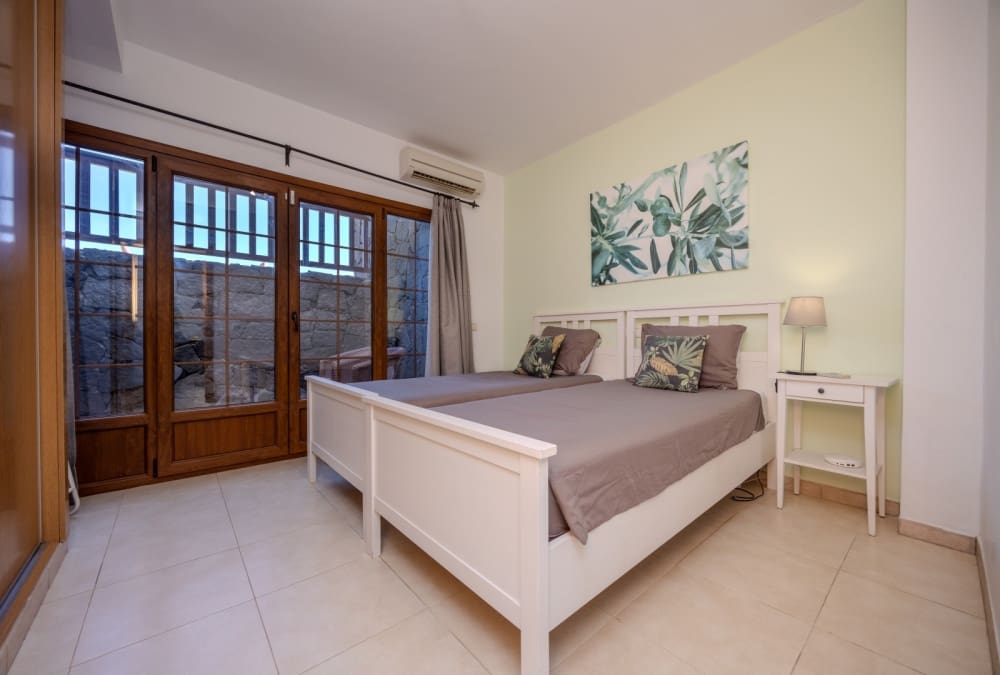 5 soveværelse Villa til salg i Playa Blanca med swimmingpool - € 699.000 (Ref: 9458498)