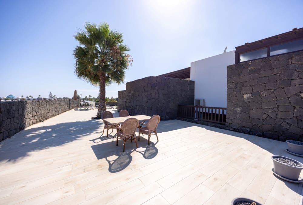 5 soveværelse Villa til salg i Playa Blanca med swimmingpool - € 699.000 (Ref: 9458498)