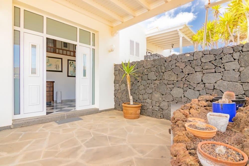 1 quarto Moradia para venda em Charco del Palo com piscina - 998 000 € (Ref: 9458500)