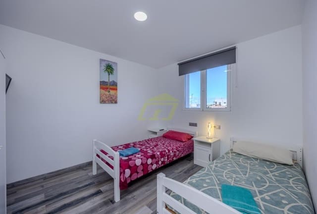 2 soveværelse Lejlighed til salg i Playa Blanca, Yaiza - € 365.000 (Ref: 9458501)