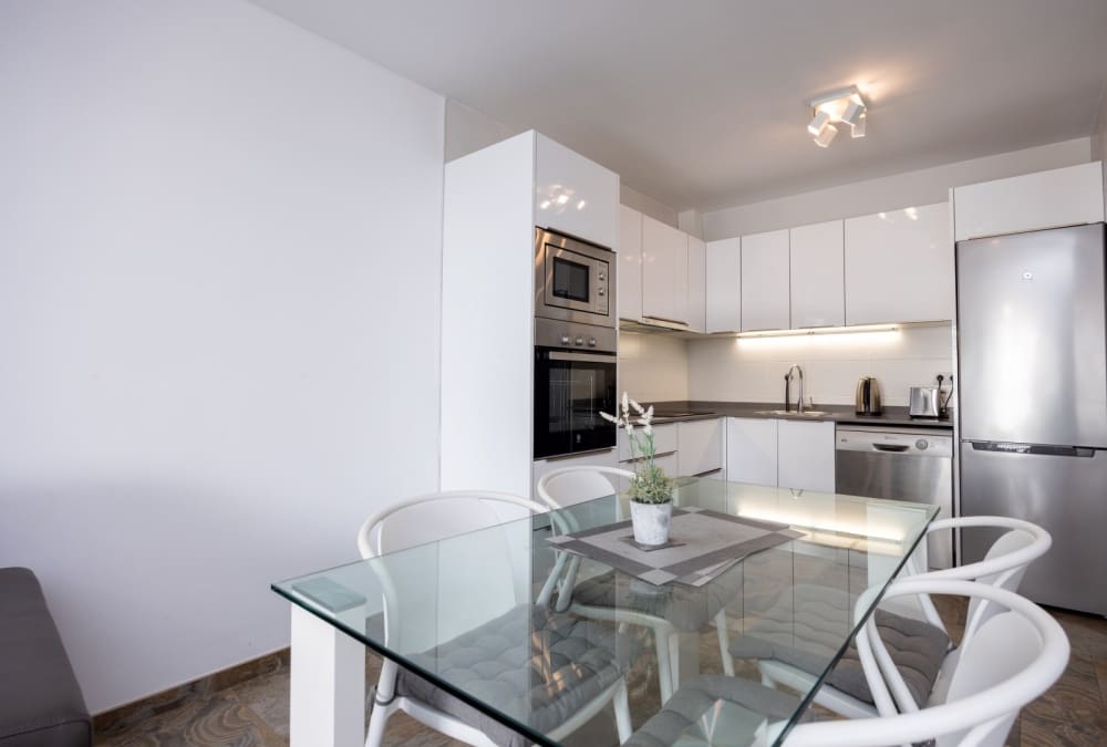 3 slaapkamer Villa te koop in Playa Blanca met zwembad - € 475.000 (Ref: 9458502)