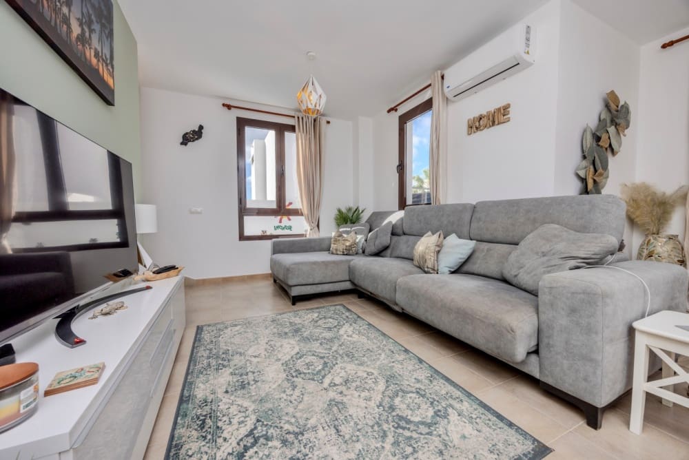 3 soveværelse Villa til salg i Playa Blanca med swimmingpool - € 475.000 (Ref: 9458503)