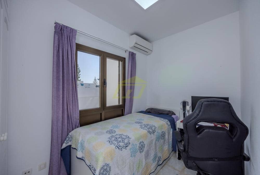 3 soveværelse Villa til salg i Playa Blanca med swimmingpool - € 565.000 (Ref: 9458504)