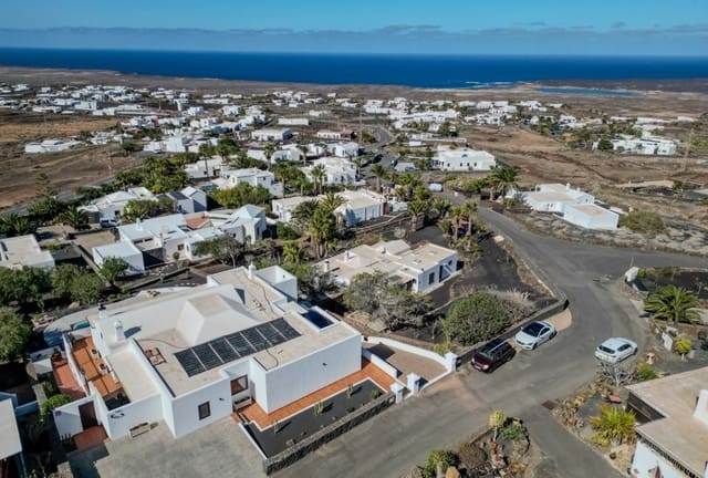 7 camera da letto Villa in vendita in Las Brenas, Yaiza con piscina - 1.150.000 € (Rif: 9458509)