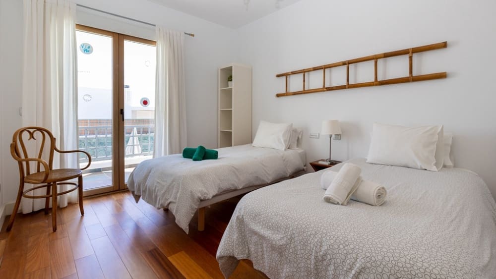 5 slaapkamer Villa te koop in Puerto Calero met zwembad - € 1.200.000 (Ref: 9458510)