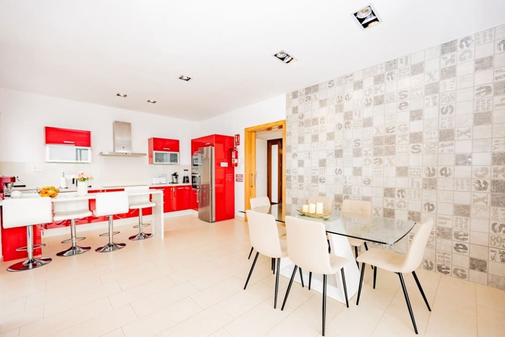 3 soveværelse Villa til salg i Tias med swimmingpool - € 1.240.000 (Ref: 9458511)