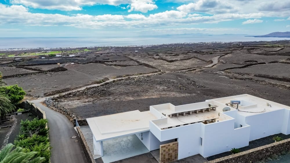 3 soveværelse Villa til salg i Tias med swimmingpool - € 1.240.000 (Ref: 9458511)