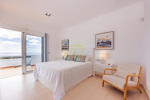 3 camera da letto Villa in vendita in Tías con piscina - 1.240.000 € (Rif: 9458511)