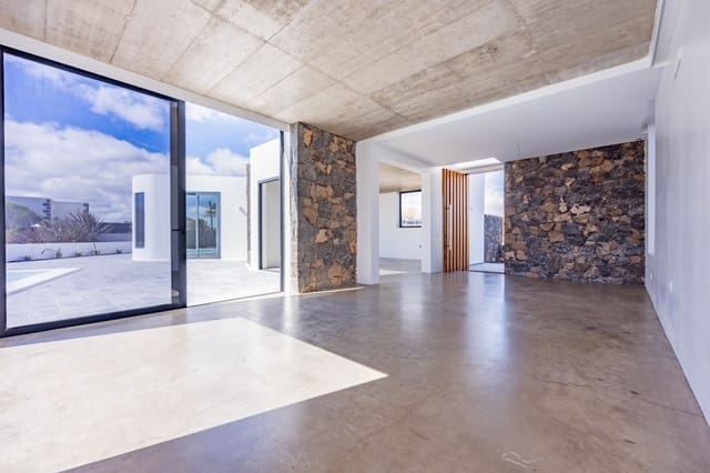 3 Zimmer Villa zu verkaufen in Teguise mit Pool - 600.000 € (Ref: 9458512)