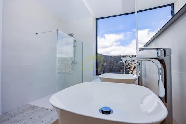 3 slaapkamer Villa te koop in Teguise met zwembad - € 600.000 (Ref: 9458512)