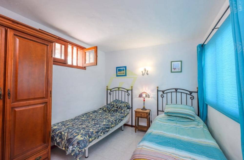 4 chambre Villa/Maison à vendre à Nazaret avec piscine - 590 000 € (Ref: 9458514)