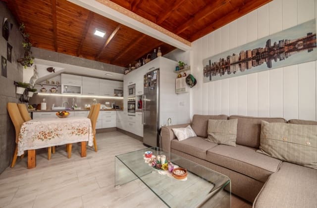 3 sovrum Villa till salu i Haría - 285 000 € (Ref: 9458516)