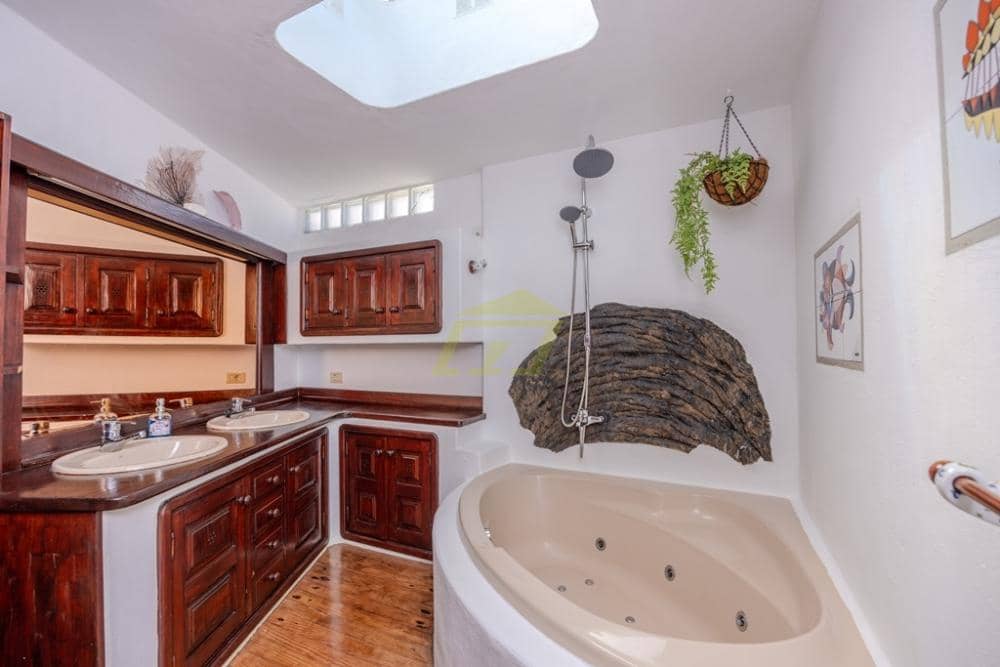 4 chambre Villa/Maison à vendre à Nazaret - 690 000 € (Ref: 9458517)