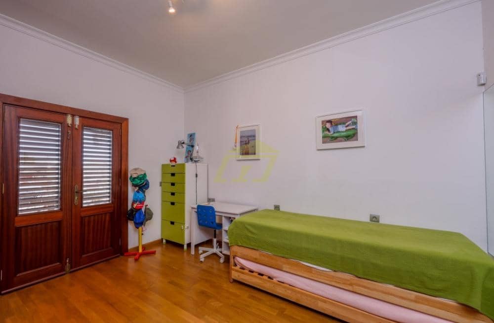 5 soverom Villa til salgs i Tahiche med svømmebasseng - € 740 000 (Ref: 9458518)