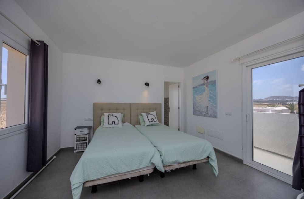 5 soverom Villa til salgs i El Cuchillo med svømmebasseng - € 650 000 (Ref: 9458520)