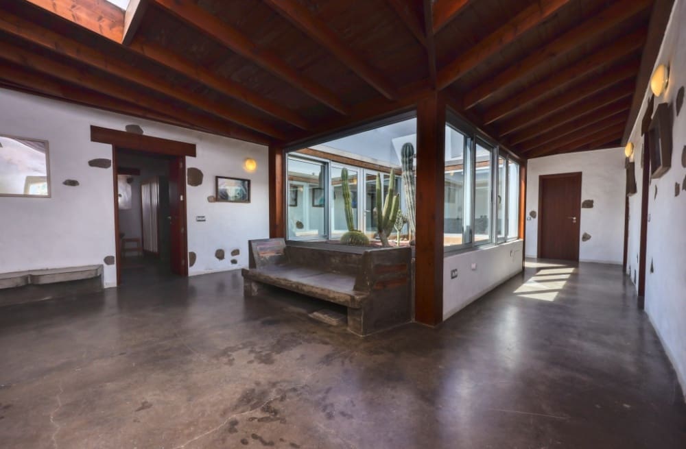 3 Zimmer Villa zu verkaufen in Los Valles mit Pool - 775.000 € (Ref: 9458521)