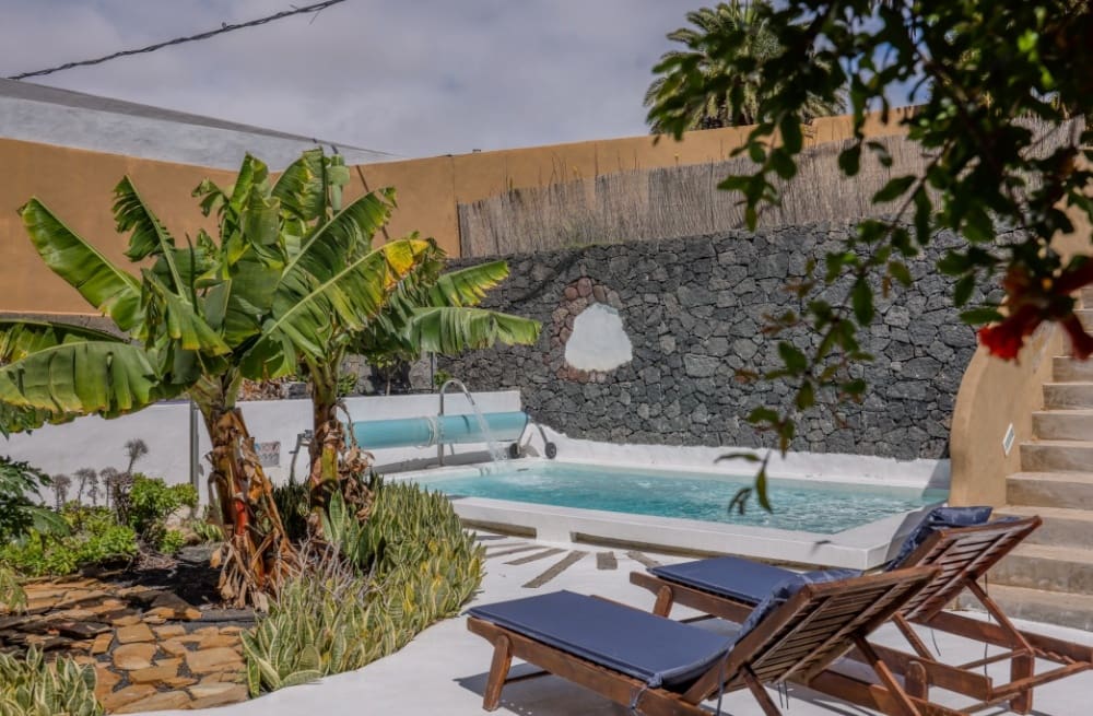 3 Zimmer Villa zu verkaufen in Los Valles mit Pool - 775.000 € (Ref: 9458521)