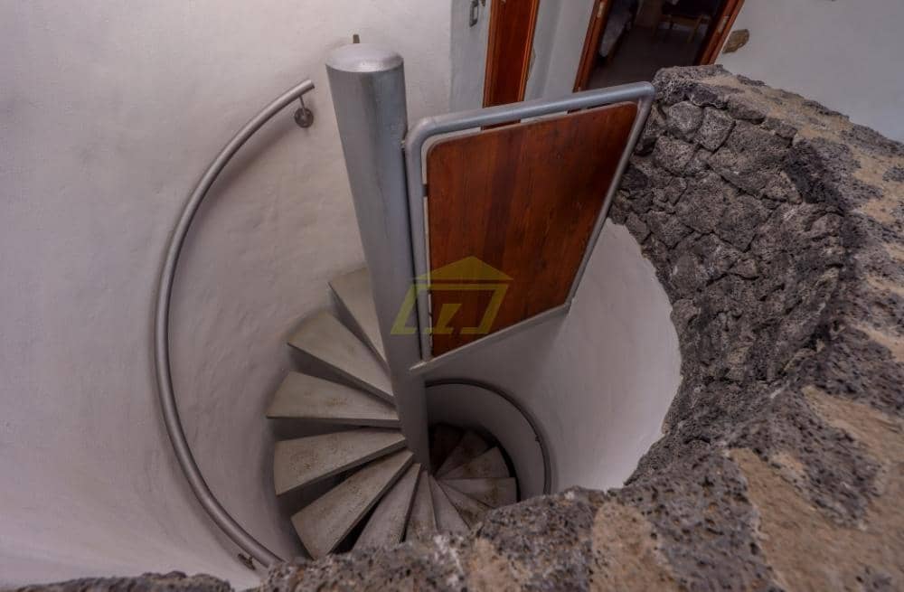 3 soverom Villa til salgs i Los Valles med svømmebasseng - € 775 000 (Ref: 9458521)