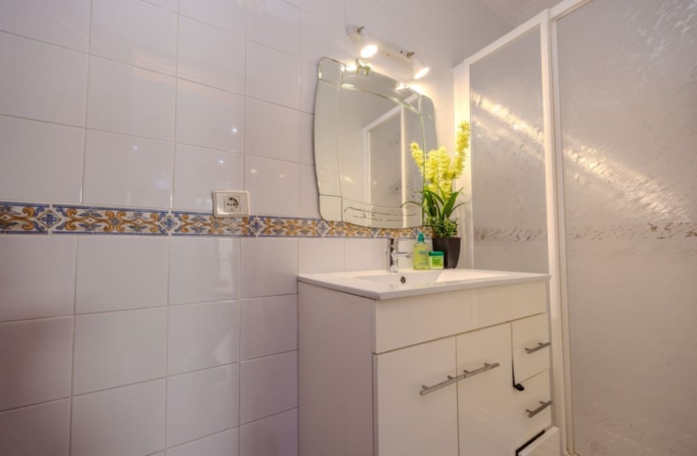 4 sovrum Villa till salu i Costa Teguise - 570 000 € (Ref: 9458522)