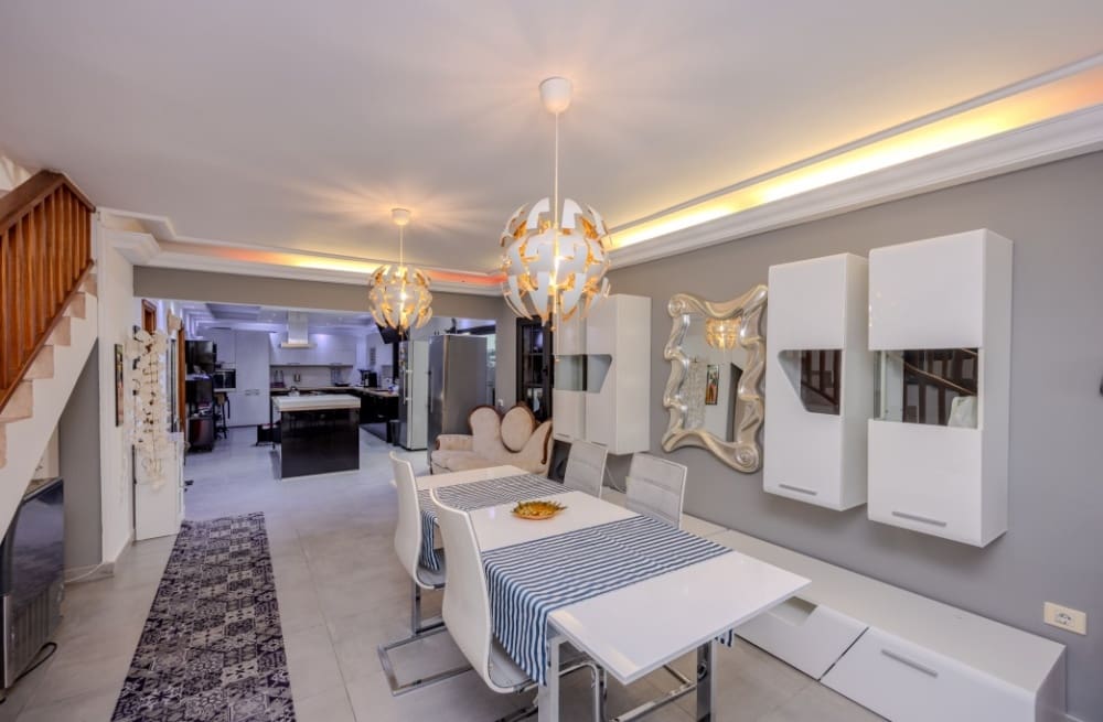 4 sovrum Villa till salu i Costa Teguise - 570 000 € (Ref: 9458522)