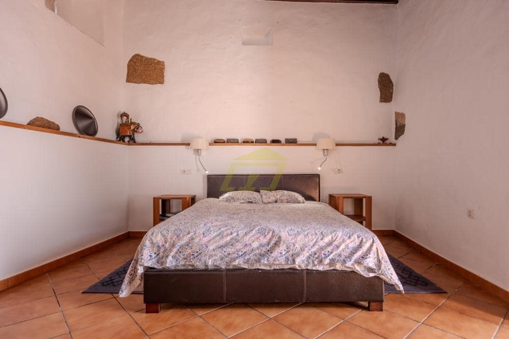 8 sypialnia Willa na sprzedaż w Guime z basenem - 843 000 € (Ref: 9458525)