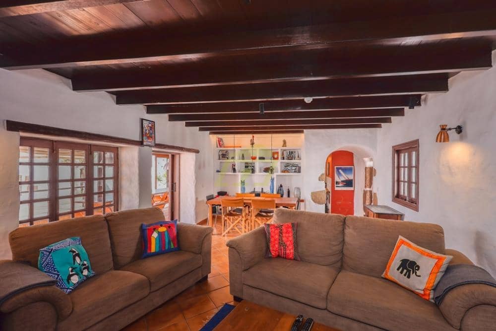 8 sypialnia Willa na sprzedaż w Guime z basenem - 843 000 € (Ref: 9458525)