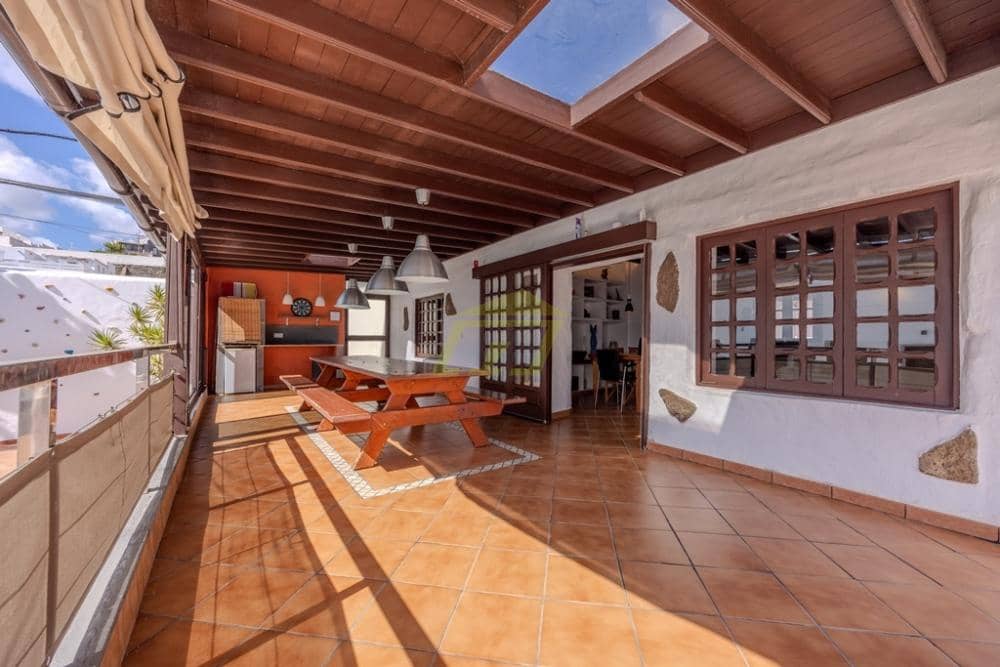 8 sypialnia Willa na sprzedaż w Guime z basenem - 843 000 € (Ref: 9458525)