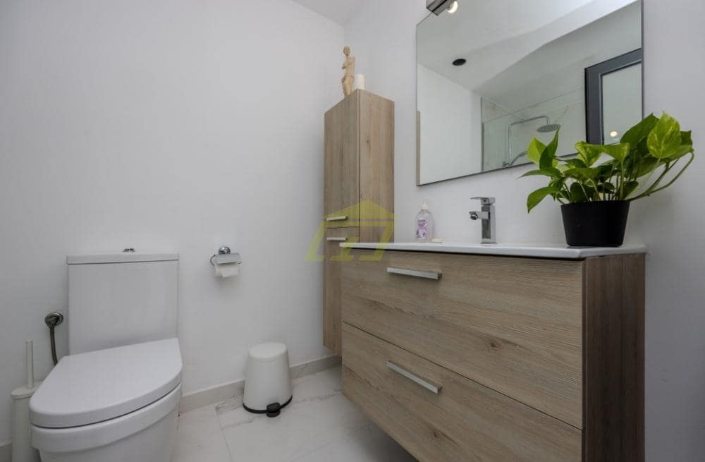 3 slaapkamer Villa te koop in Tabayesco met zwembad - € 650.000 (Ref: 9458526)