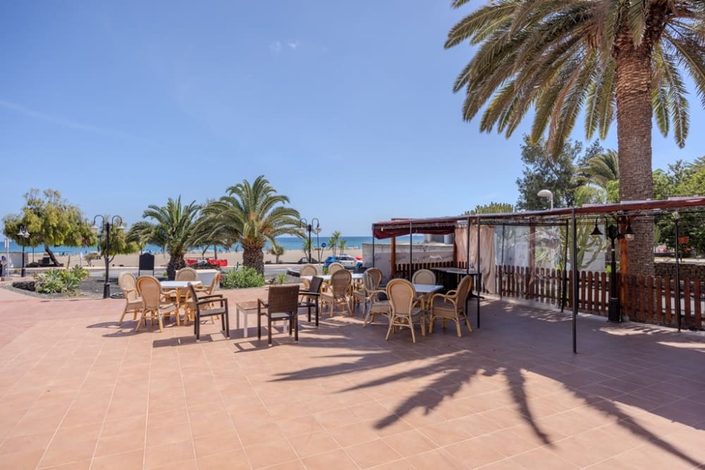 Kommersiell til salgs i Puerto del Carmen - € 195 000 (Ref: 9458527)