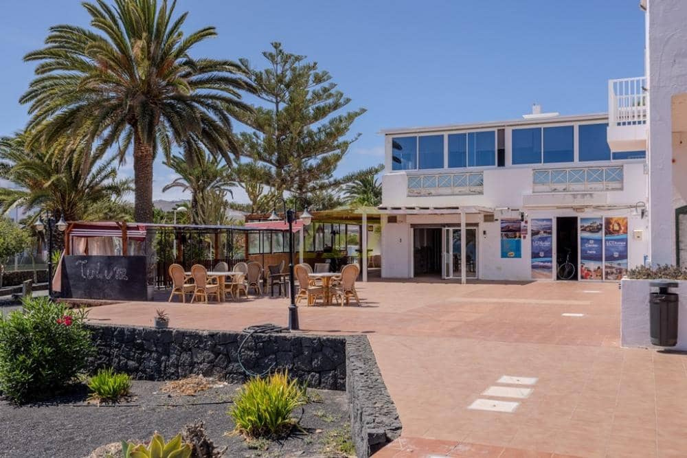 Local Commercial à vendre à Puerto del Carmen - 195 000 € (Ref: 9458527)