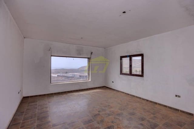 3 sypialnia Willa na sprzedaż w Uga, Yaiza z basenem - 359 000 € (Ref: 9458528)